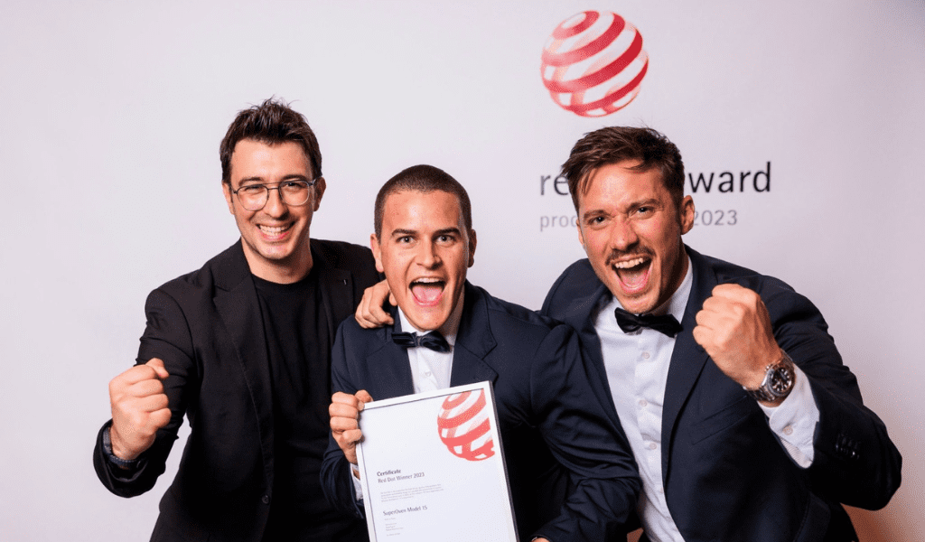 Unox Casa Team receiving the prestigious Red Dot Design Award in 2023