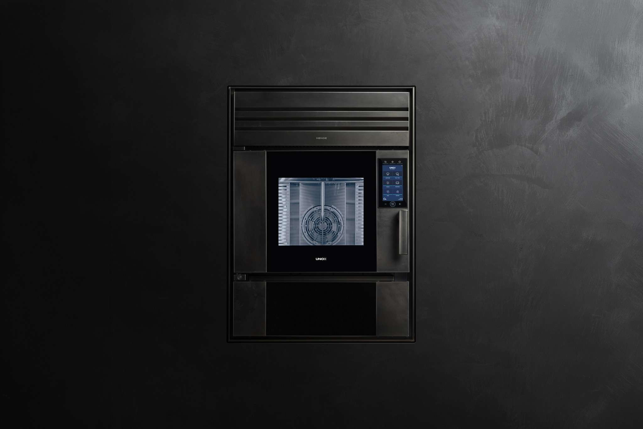 Unox Casa x Henge Model 1S in new collaboration finish Burnished Titanium