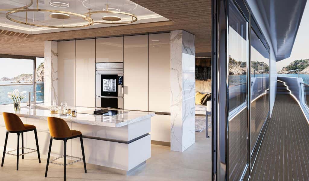 Model 1S di Unox Casa in una cucina in marmo bianco a bordo di un superyacht